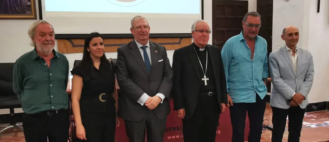 Manuel Marvizón y Carlos Herrera serán los autores del himno, Manuel Cuervo del cartel y Pilar Arincón del logotipo del II Congreso Internacional de Hermandades y Piedad Popular