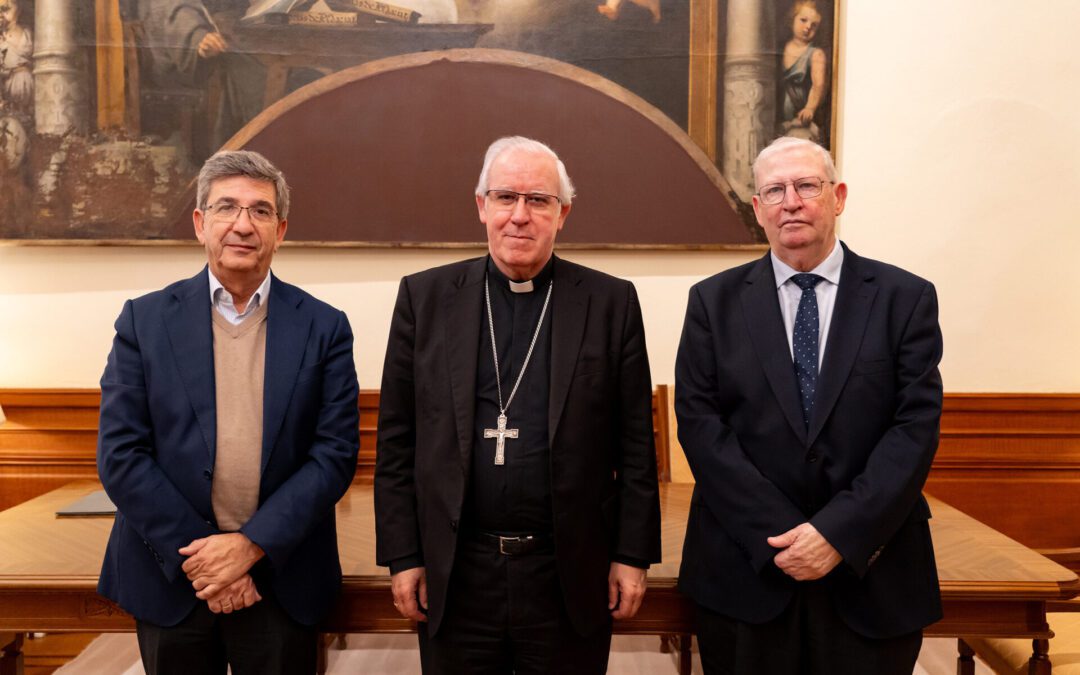 Firma de convenio entre la Archidiócesis, Consejo y Grupo Concesur para la celebración del II Congreso Internacional de Hermandades y Piedad Popular